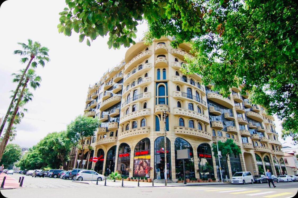 Ekaterine'S Apartments バトゥーミ エクステリア 写真