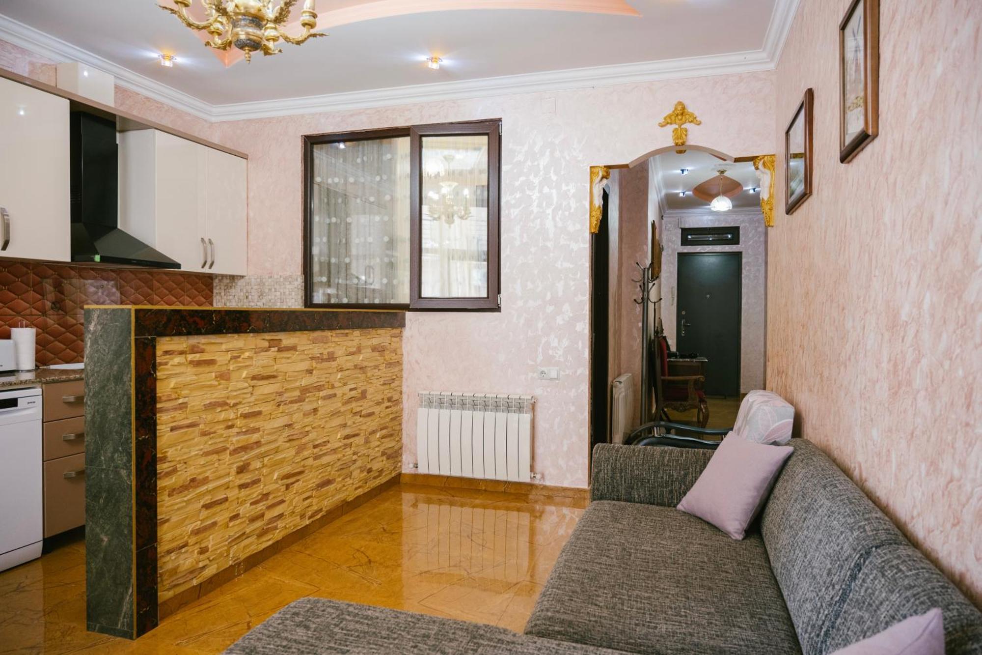 Ekaterine'S Apartments バトゥーミ 部屋 写真